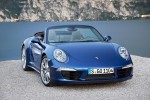 Porsche Unveils the 991 Carrera 4 and 4S