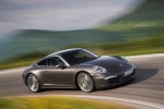 Porsche Unveils the 991 Carrera 4 and 4S