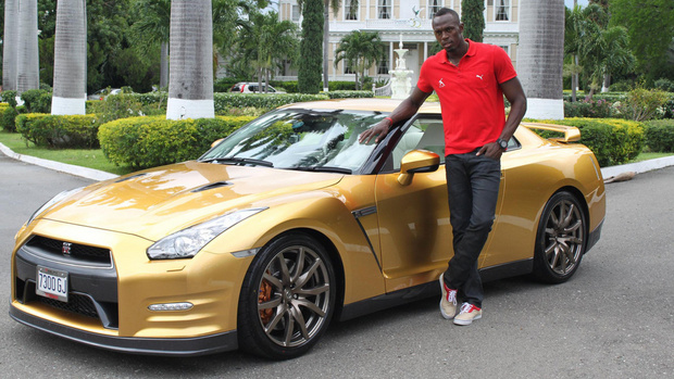 Nissan Builds a Gold GT-R for Usain Bolt