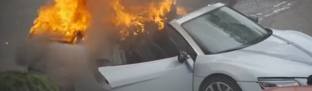 Rented Audi R8 Bursts Into Flames