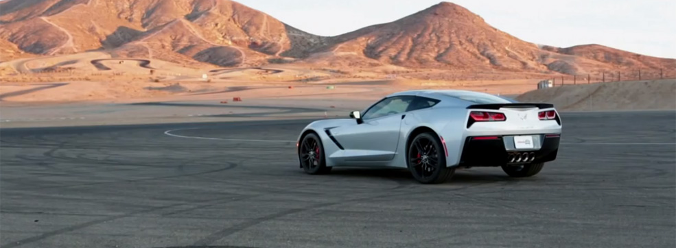 C7 Corvette Stingray Fights World War III at Willow Springs