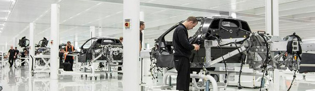mclaren-p1-production-01-004