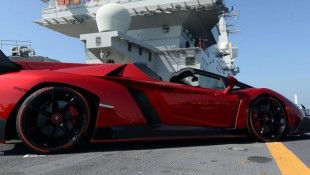 Lamborghini Veneno Roadster Debuts on Aircraft Carrier
