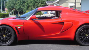 Heroic Swedish Man Swaps M5 V10 into Lotus Exige