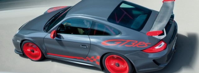 Rumor: Porsche 911 GT3 RS to Offer a Manual Transmission?