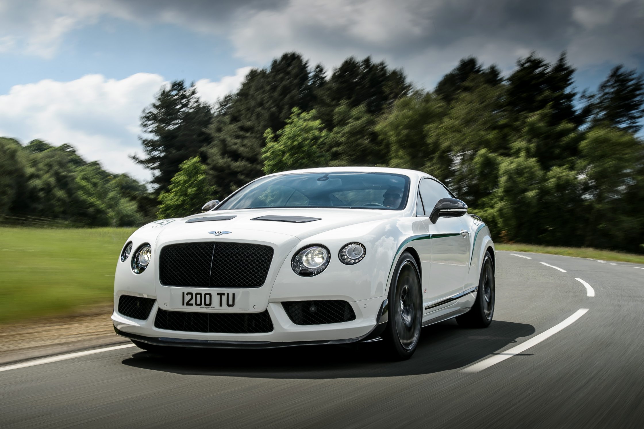 BentleyContinentalGT3-R (1)