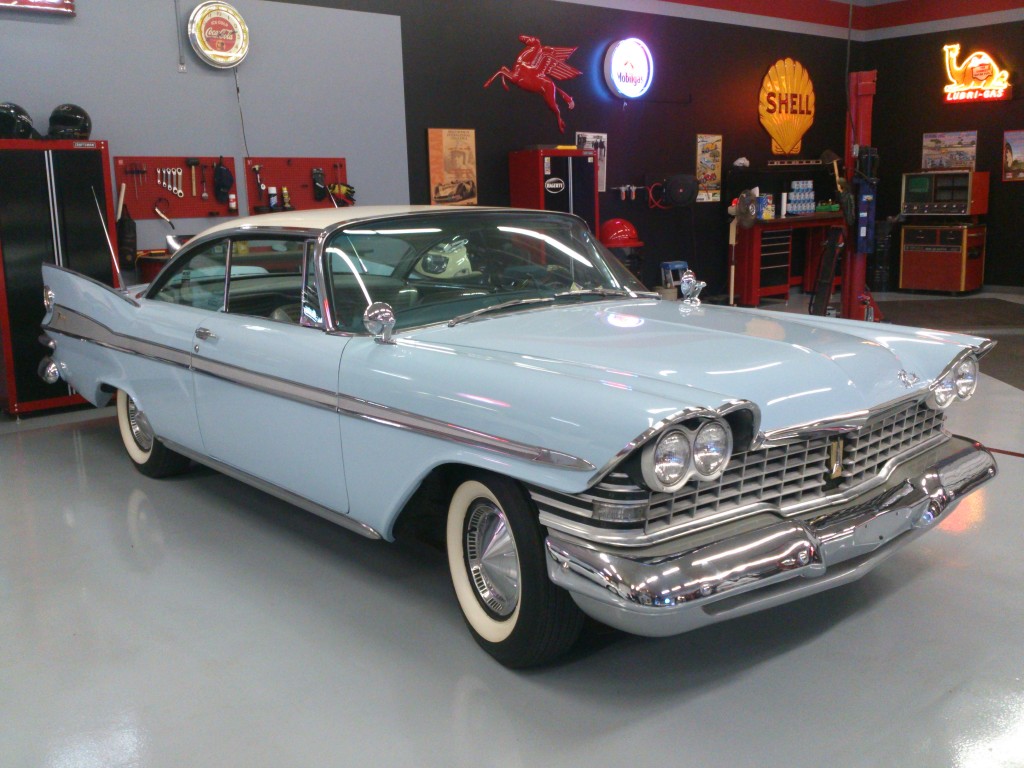 Cars-N-Coffee at MFD Classic Motors 