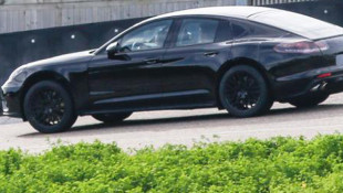 2017 Porsche Panamera Spotted. Handsome, but Still Ugly