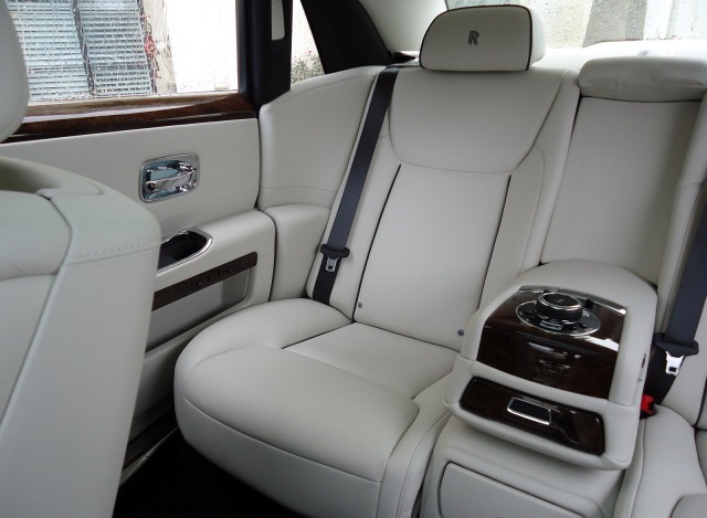 That Time I Saw (and Drove) a (Rolls-Royce) Ghost - 6SpeedOnline