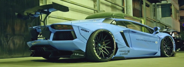 TRAFFIC REPORT Fire Breathing Lambo, Porsche Macan Diesel & Big Bucks for Ferrari