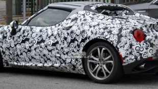 First Spy Shots of the New Alfa 4C QV
