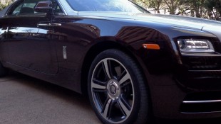 I Drove to a BBQ Joint…in a 2015 Rolls-Royce Wraith