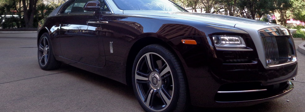 I Drove to a BBQ Joint…in a 2015 Rolls-Royce Wraith