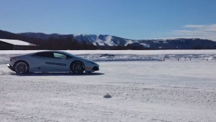 Lamborghini + Snow = Fun