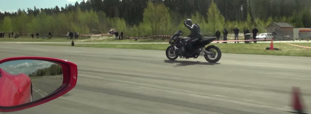 Watch a Hayabusa Smoke a Ferrari 458 Italia