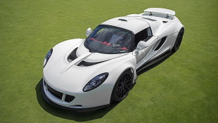 Watch Out, This White Venom GT is Ready to Strike!