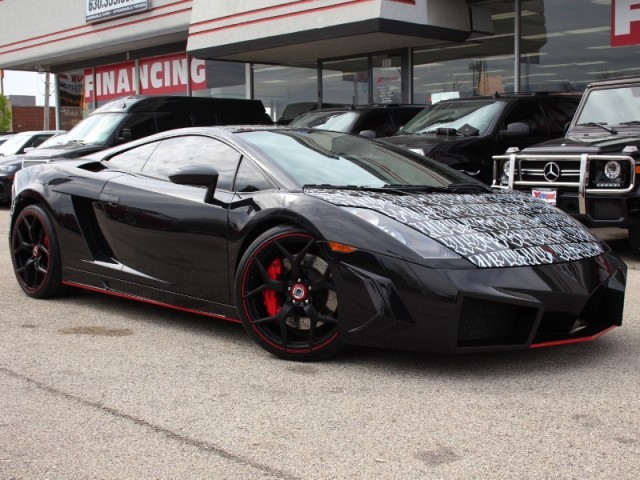 Who Wants to Buy Chris Brown’s Tupac Lamborghini Gallardo?
