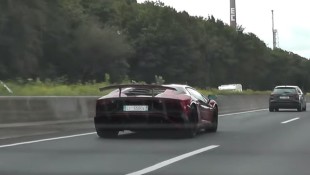 An Aventador Super Veloce and a Huracan Race the Autobahn