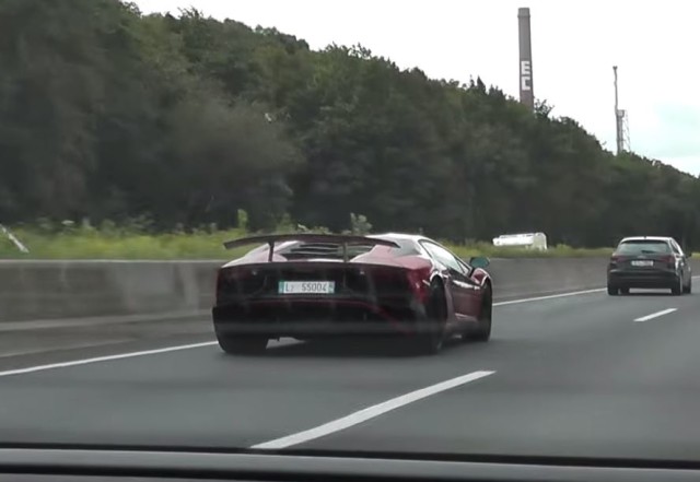 An Aventador Super Veloce and a Huracan Race the Autobahn