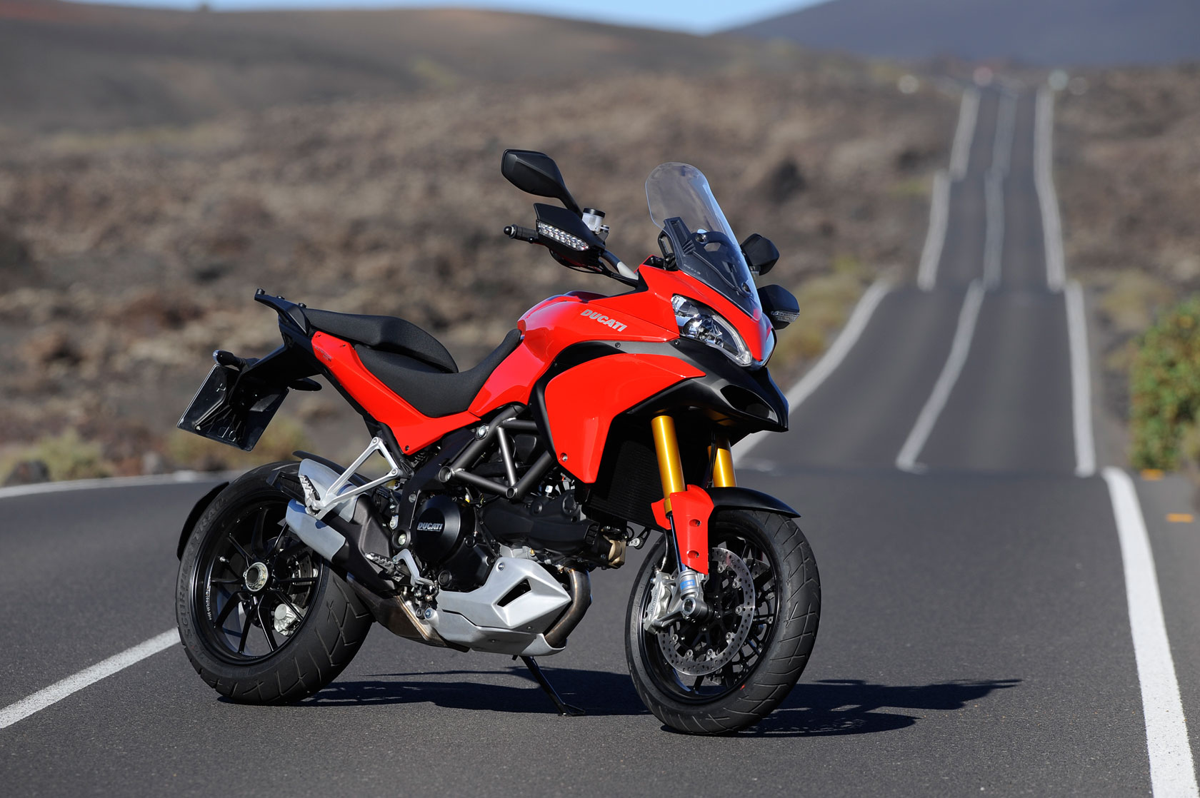 2011-Ducati-Multistrada1200STouringc