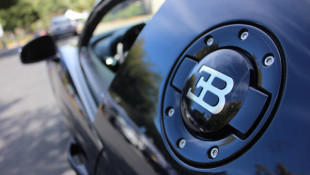 6SpeedOnline Gives Bugatti Veyron One Final Thrashing