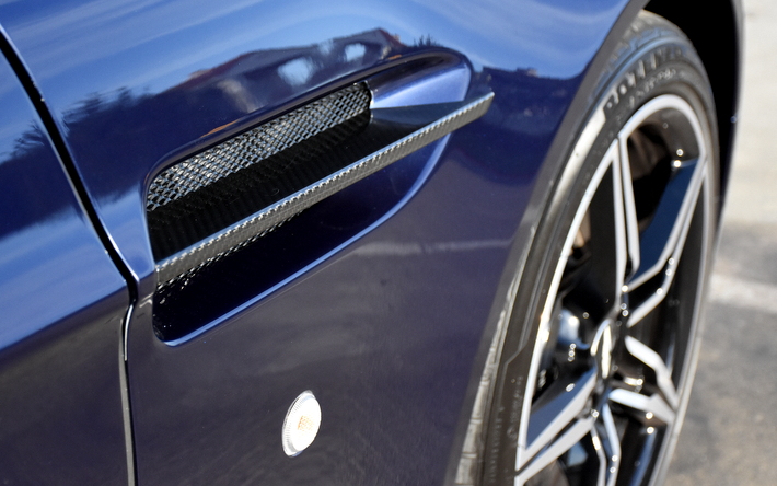 2016 Aston Martin V8 Vantage GT Roadster