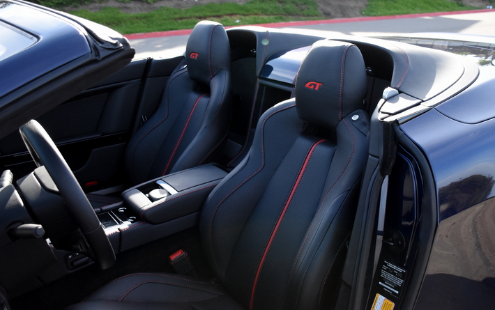 2016 Aston Martin V8 Vantage GT Roadster interior