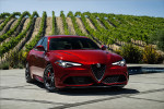 2017 Alfa Romeo Giulia Quadrifoglio Photo Gallery