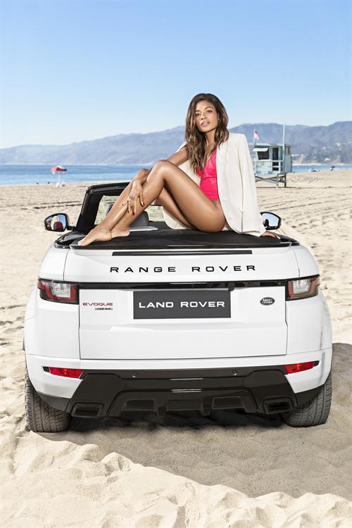 Moneypenny Edition: Land Rover Goes Topless with 2017 Range Rover Evoque Convertible