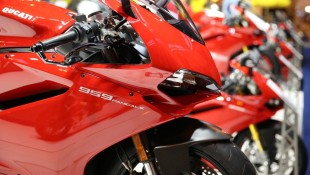 Ducati Draws Crowd for Nine New Bikes in 2016