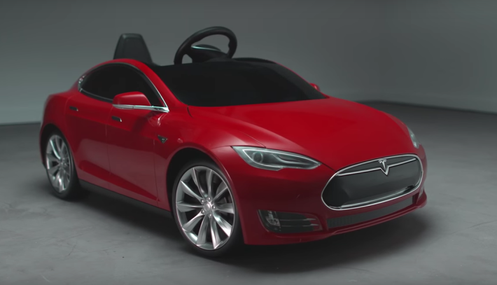 Tesla & Radio Flyer Collaborate on Model S for Kids