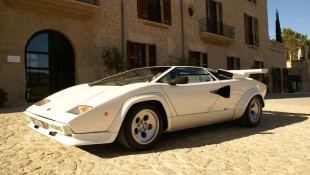 Rare Lamborghini Countachs Need Some Love