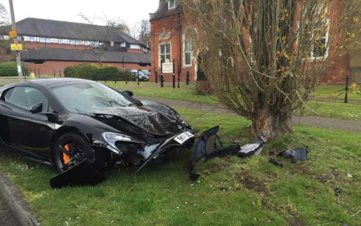 96911961-crashed-McLaren-650S-CARS-restricted-large_trans++EDjTm7JpzhSGR1_8ApEWQA1vLvhkMtVb21dMmpQBfEs
