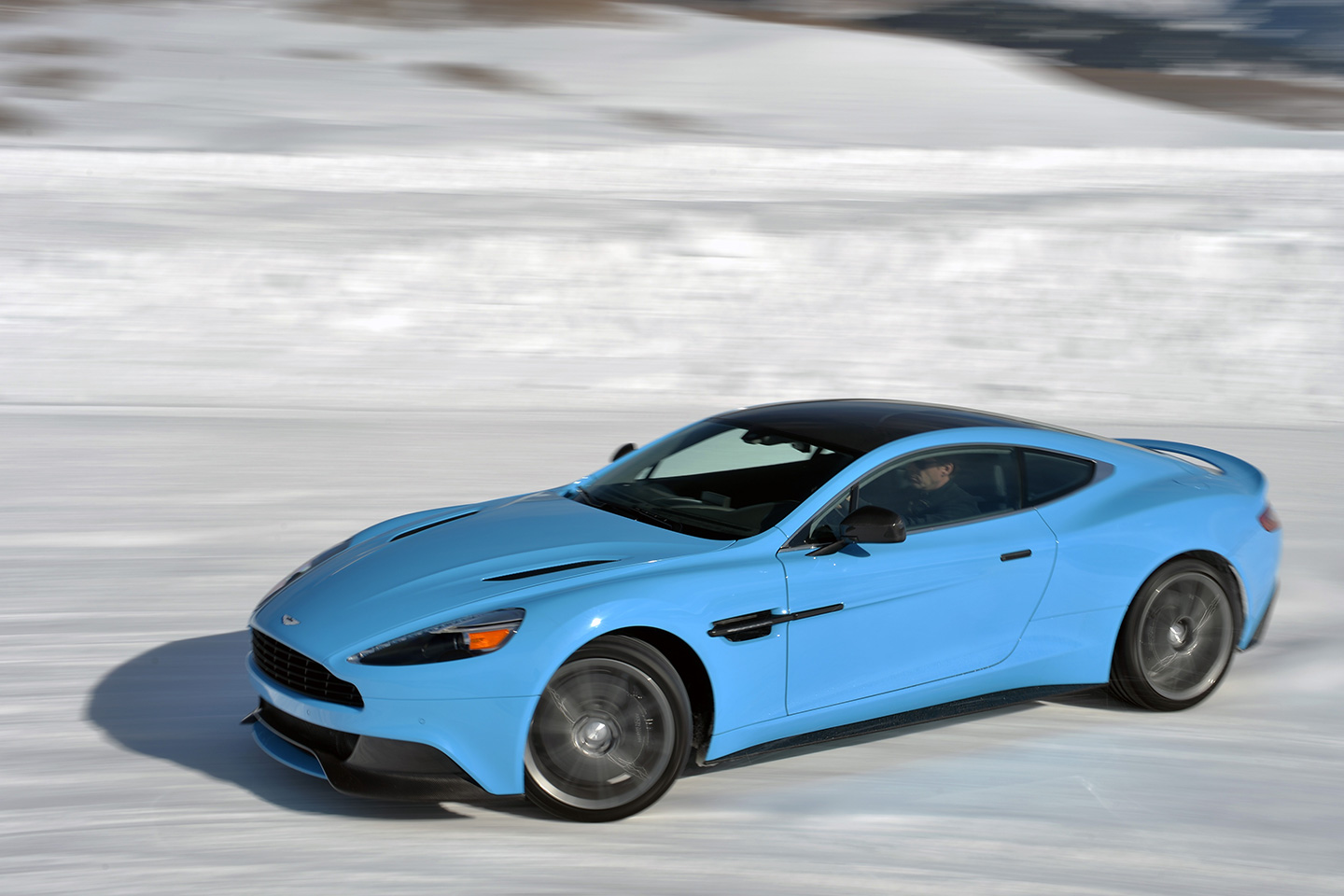 Aston Martin Art of Living 6SpeedOnline 2