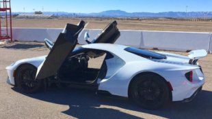 Video: Your First Glimpse of the Production Ford GT!