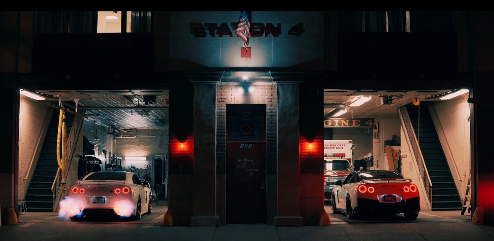 6speedonline.com R35 Nissan GTR duo NYC New York City exhaust flames fire