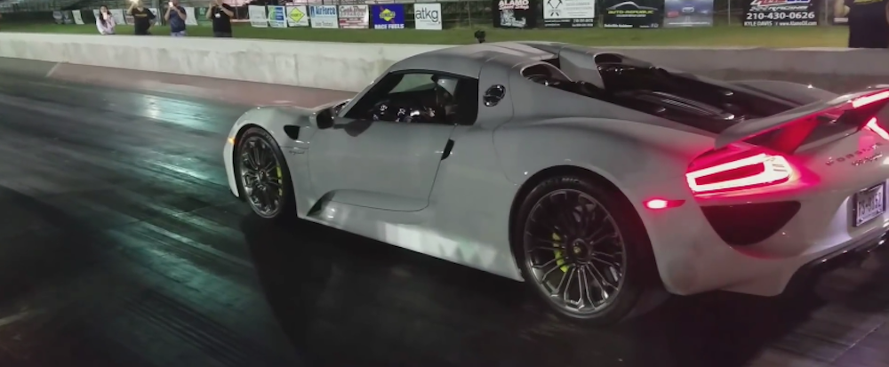 918 Spyder vs. LaFerrari – Because Everything Is Bigger in Texas