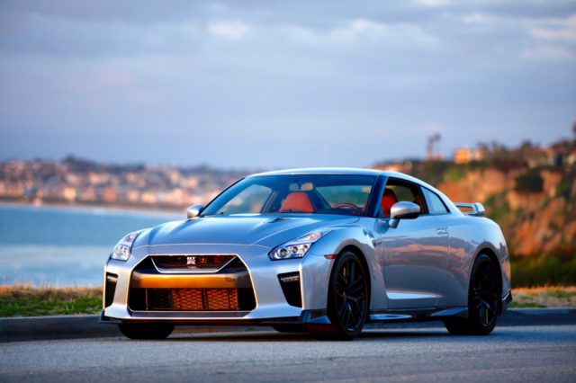 <em>6SpeedOnline</em> Original Film Preview: 2017 Nissan GT-R