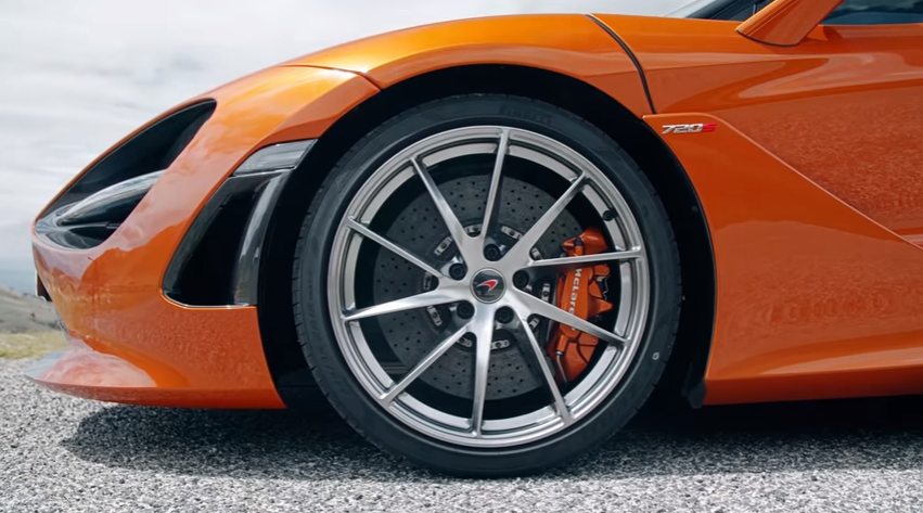 6SpeedOnline.com McLaren 720S Review DriveTribe Harry Catchpole