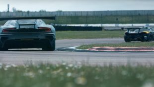 6SpeedOnline.com DRIVETRIBE McLaren P1 GTR Aston Martin Vulcan