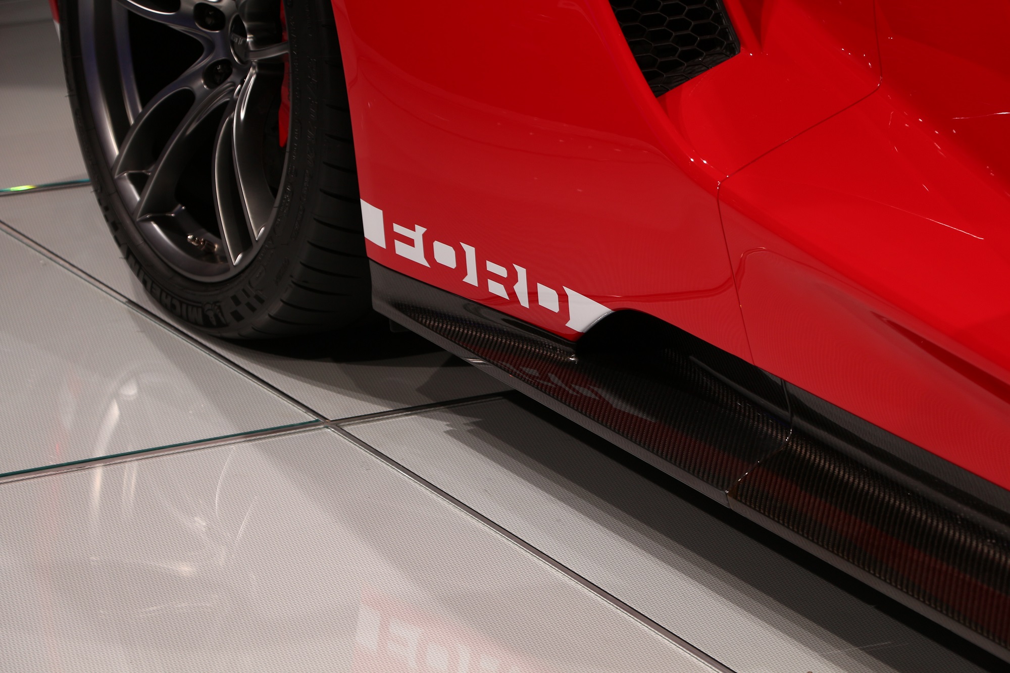 6SpeedOnline.com LA Auto Show L.A. Los Angeles Ford GT photoshoot details