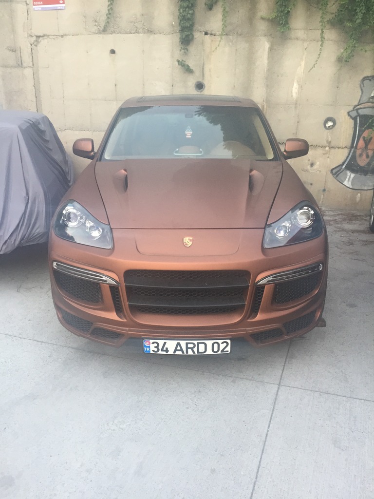 1,000-plus HP Porsche Cayenne is the Wildest Thing We've Ever Seen