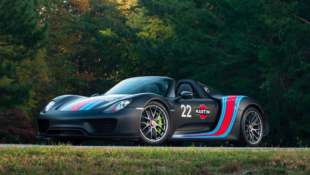 Paint-to-Sample Porsche 918 Spyder With 270 Miles Heads to Auction