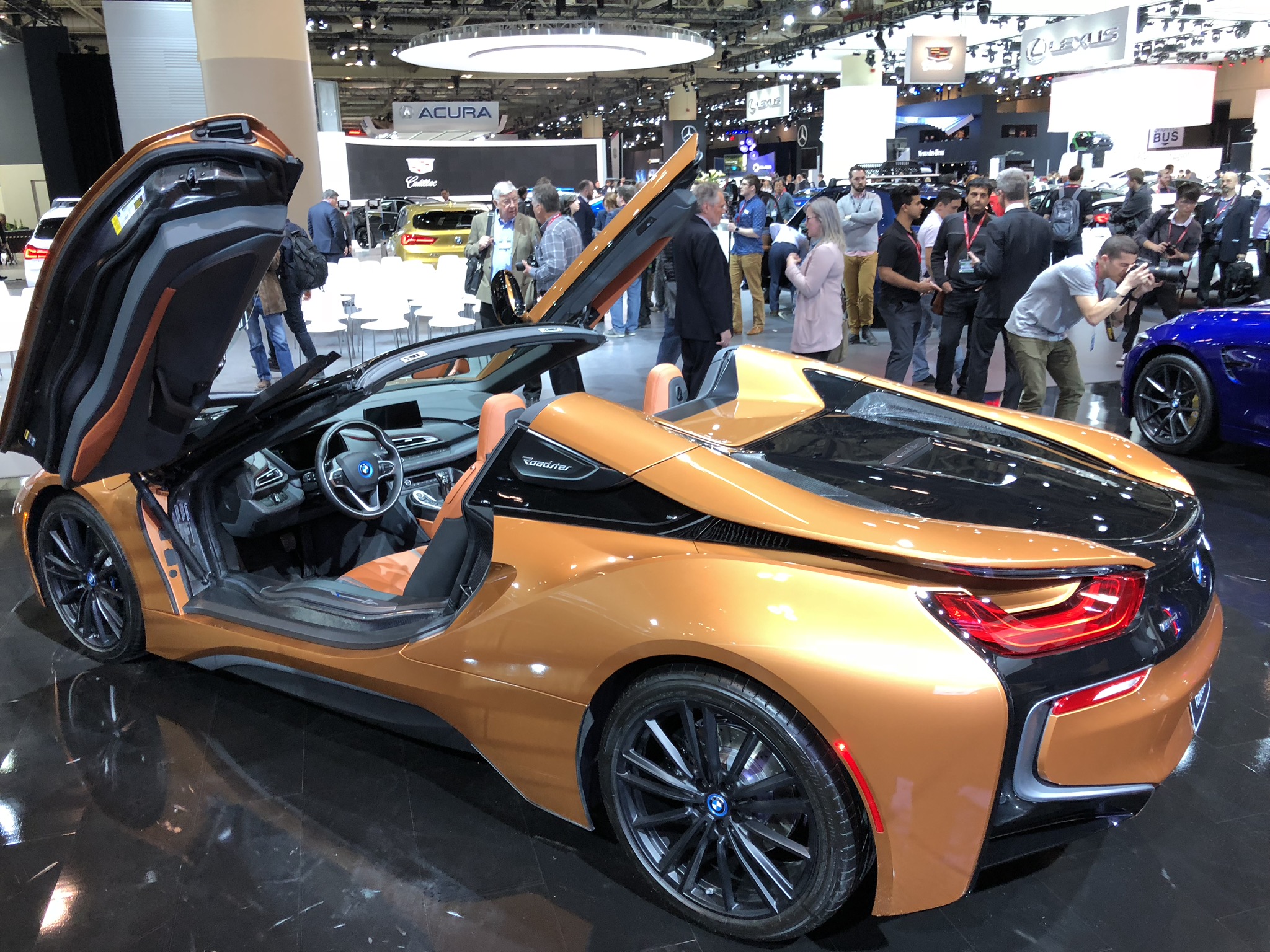 6SpeedOnline.com Supercars Canadian International Auto Show BMW i8