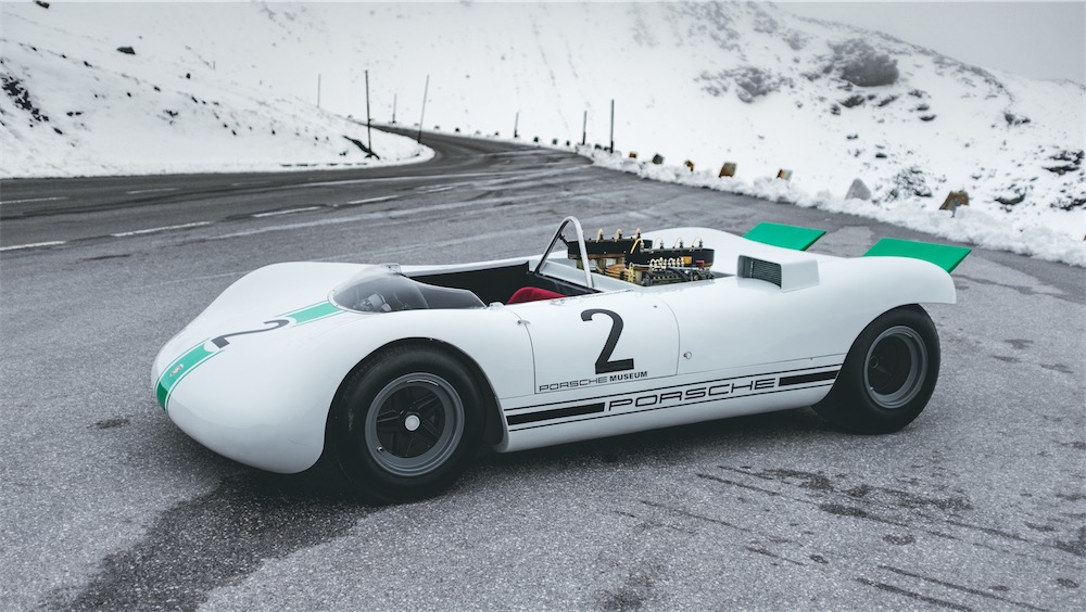 Top 5 lightweight Porsches.