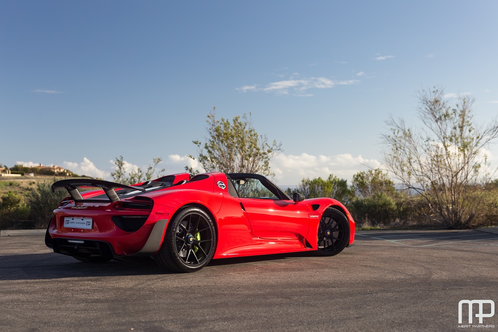 Porsche 918 Weissach
