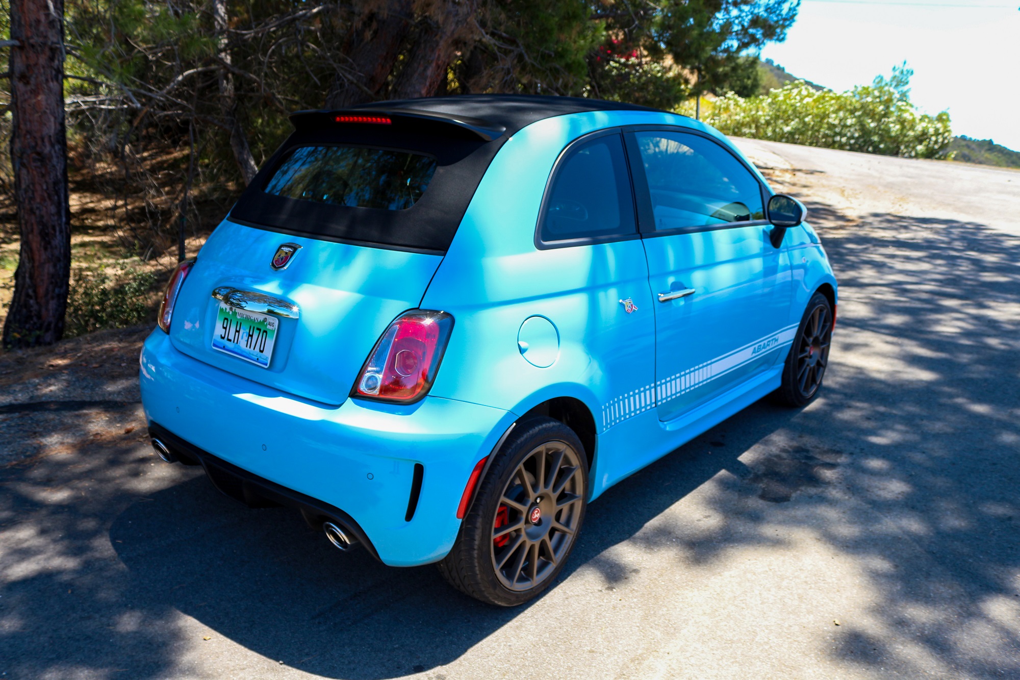 6SpeedOnline.com Fiat 500 Abarth Manual Review Drive Test