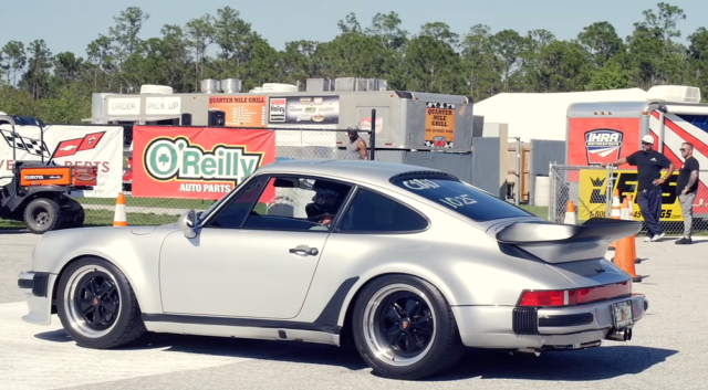 Porsche 930
