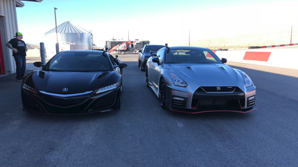 NSX v GT-R Vegas Battle