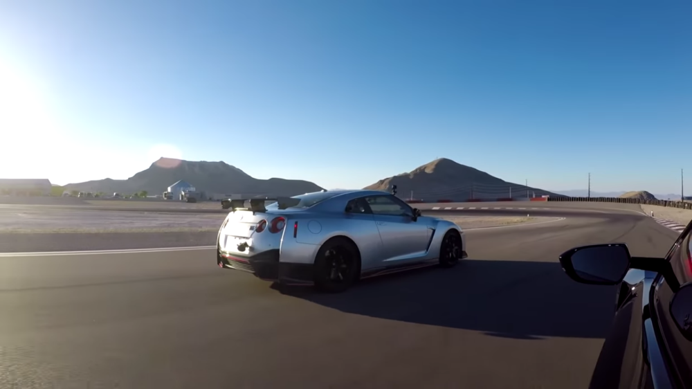NSX v GT-R Vegas Battle